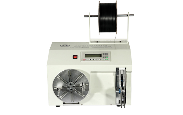 深圳機(jī)眸傳感器科技有限公司半自動扎線機(jī)展示.